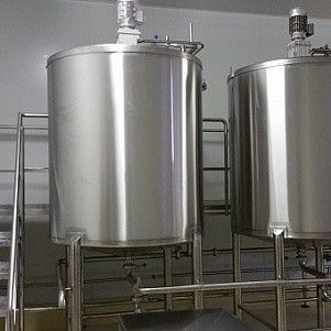 Емкость 1 м3 нержавеющая сталь AISI 304